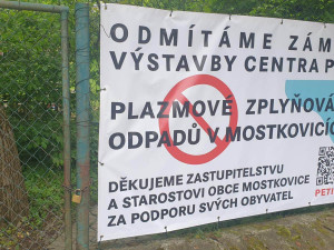 Zastupitelé Mostkovic čelí anonymním pomluvám. Plán na odpadové centrum jitří vášně