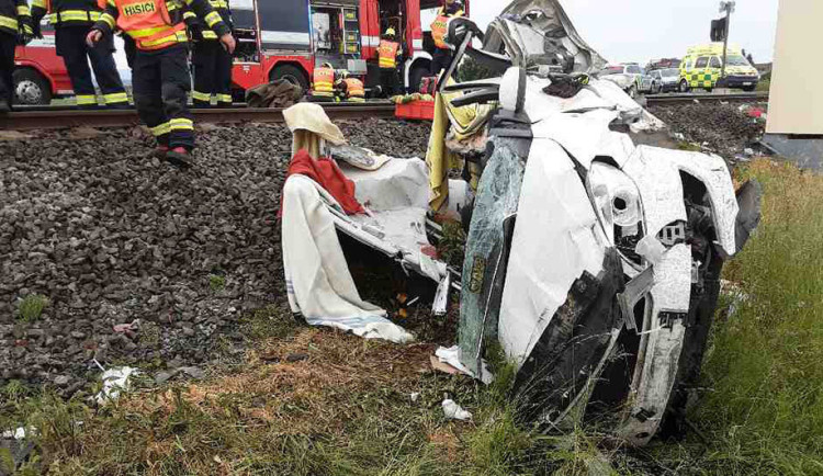 Vážná nehoda zavřela trať u Postřelmova