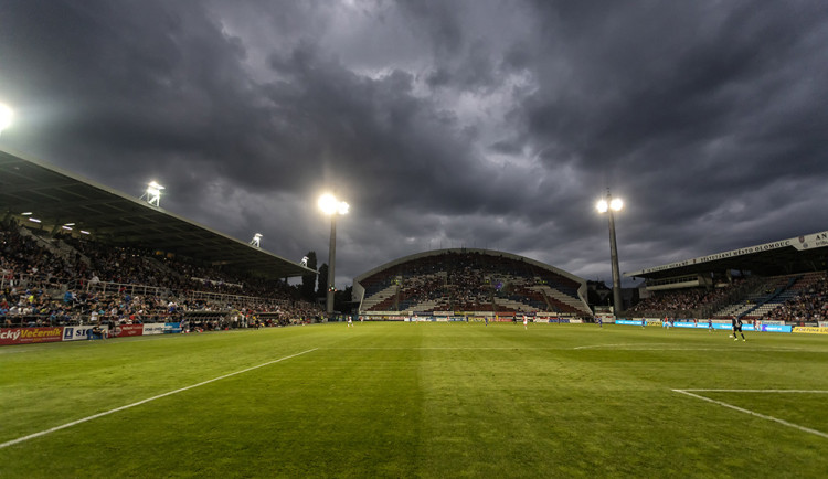 Olomouc připraví na osvětlení Androva stadionu sedm milionů. Energii by mohla poskytnout fotovoltaika