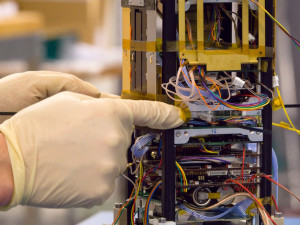 Nejdéle fungující česká družice shořela v atmosféře, během šesti let obletěla 33 000krát Zemi