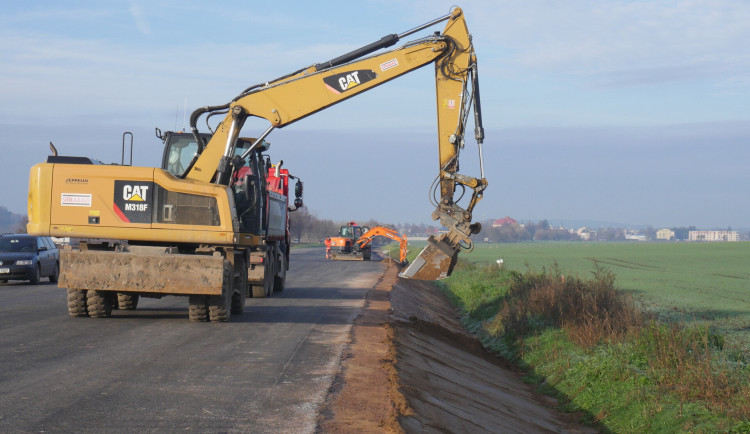 Nový obchvat Doudleb nad Orlicí je těsně před otevřením