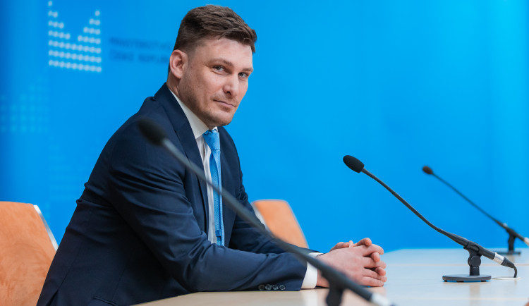 size3-16867616683429-139-zastrasovani-patri-do-devadesatek-mafianske-praktiky-billboardove-spolecnosti-nelze-tolerovat-rika-n