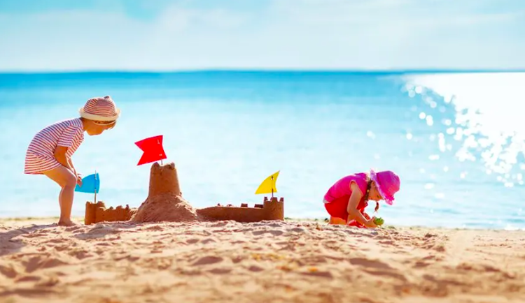 size4-16875098842764-2-jak-chranit-deti-v-lete-pred-slunickem-vsadte-na-vhodne-obleceni-a-kvalitni-opalovaci-kremy