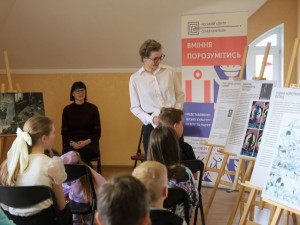 Kyjev se snaží žít, říká šéfka místního Českého centra. Sirény a evakuace jsou ale na denním pořádku