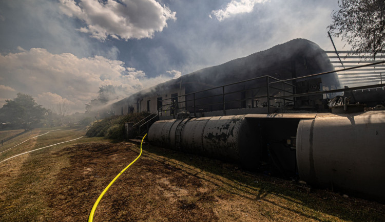 Sbírka na voděradské fotbalisty po požáru má úspěch