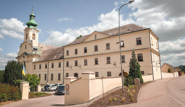 V nemocnici v Letovicích opravili dvě oddělení, pacientům dali klimatizaci