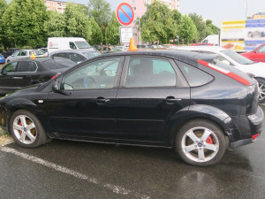 Demoliční jízda se čtyřmi promile. Zpitý šofér naboural v Prostějově pět aut