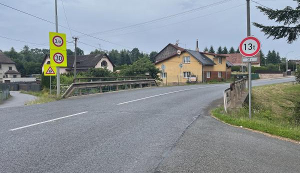 Cesta do Krkonoš bude složitější, přes Trutnov to nepůjde