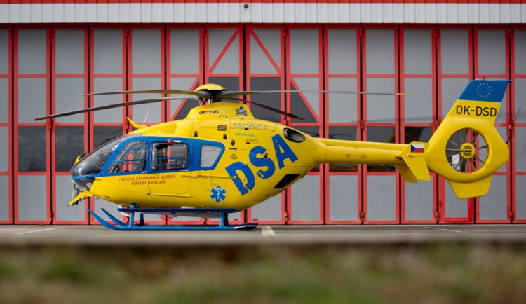 Nejen na podzim hrozí srážka se zvěří, volte čelní střet, radí odborníci