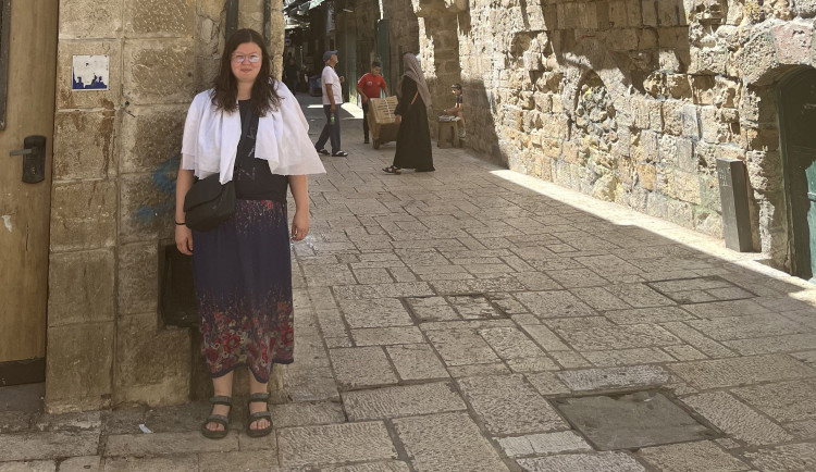 Na stáži v Tel Avivu. Izraelci se nebojí dělat chyby, nikdo se nehroutí, říká studentka z Olomouce