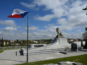 Hranické mauzoleum, kde jsou ostatky vojáků z první světové války, prokouklo. Opravy přišly na 400 tisíc korun
