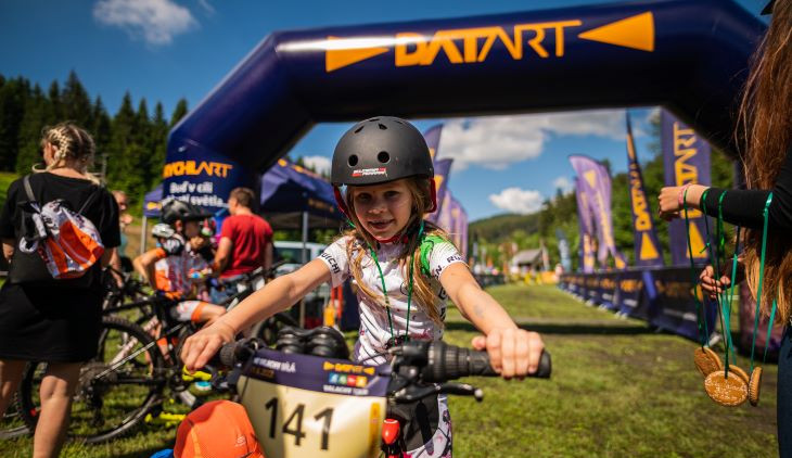 Titulní_foto_děti2