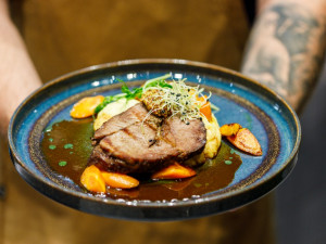 Restaurace Asado grill v centru Olomouce nabídne nové zážitky. Maso a oheň, nerozluční přátelé