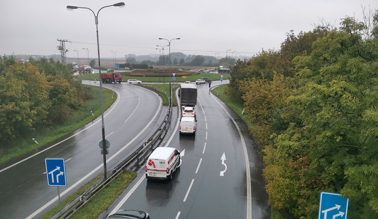 Dopravní úleva pro severozápad Olomouce? Novou krajskou silnici brzdí jednání o pozemcích