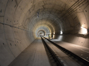 Devatenáct miliard. Studie naznačila náklady na novou železnici s tunelem do Jeseníku