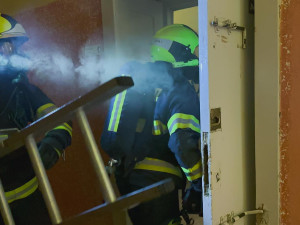 Hasiči likvidovali požár na psychiatrii ve Šternberku. Personál musel evakuovat devět pacientů