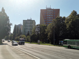 Náhradní zastávky i zrušený autobus. Cestující v Olomouci čeká řada změn kvůli zavřenému průtahu