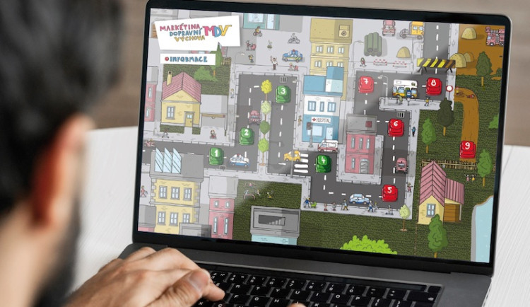 size3-16945976298916-103-hraci-marketiny-dopravni-hry-maji-bezpecne-projet-mesto-na-kole-splnit-musi-nekolik-ruznych-ukolu