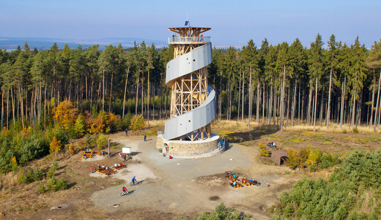 Rozhledna na Velkém Kosíři