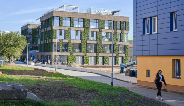 Diskotéku na Envelopě nahradila jedinečná budova spojující vědu a byznys