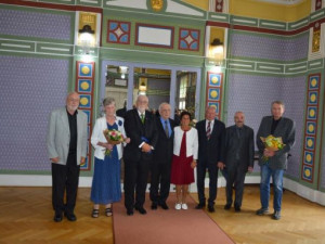 Ceny města Prostějova dostalo osm osobností. Mezi nimi i nedávno zemřelá politička Ivana Hemerková