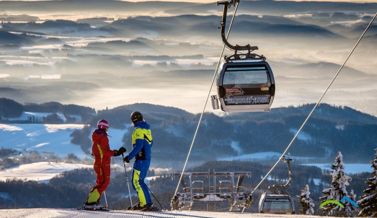 Ceny skipasů zvedat nebudeme, slibují vlekaři ve SkiResortu Černá hora - Pec
