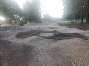Čelechovice na Hané staví univerzální pumtruckovou dráhu pro mládež. Po Litovli bude druhá v kraji