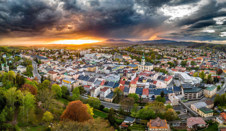 V Trutnově se uzavře Vlčická ulice, město muselo pořešit náhradní varianty
