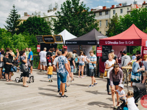 O víkendu před Šantovkou proběhne oblíbený Burger Street Festival. Těšte se na šťavnaté burgery!