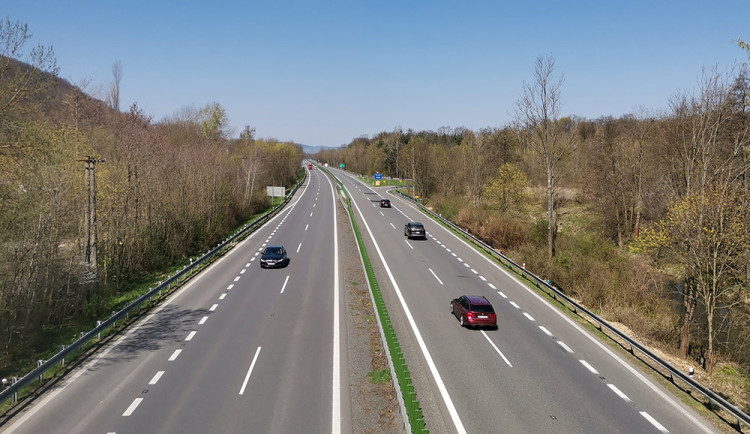 Větší bezpečnost i klid v okolí. D35 u Olomouce dostane vylepšení za 700 milionů