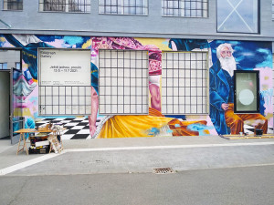 Malba na budově Telegraph v Olomouc, na které je vyobrazen Samuel Morse