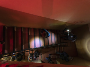 FOTOGALERIE: S čelovkou do tajemného komplexu. Noc vědců lákala i do telekomunikačního bunkru u Přáslavic