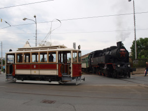 Do Olomouce se po 24 letech vrací historická tramvaj číslo 16. Stála v depozitáři Technického muzea v Brně
