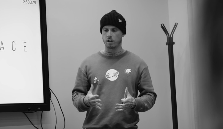 size3-16970095313415-139-hranicni-porucha-osobnosti-zustava-ve-spolecnosti-tabu-svym-filmem-to-chci-zmenit-rika-reziser-se-st