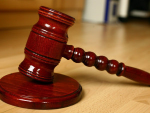 Nový verdikt v olomoucké kauze Vidkun: soud zpřísnil obžalovaným podmíněné tresty