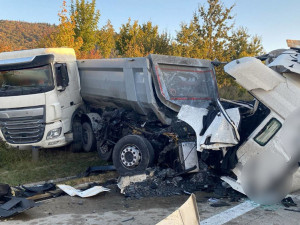VIDEO: Řidiči si natáčeli vážnou nehodu na D1 u Lipníku. Policisté jim rozdali pokuty