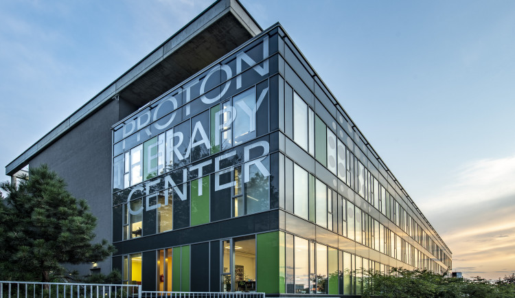 size3-16983369965006-241-protonove-centrum-v-praze-leci-rakovinu-pristup-k-pacientum-je-tam-na-prvnim-miste