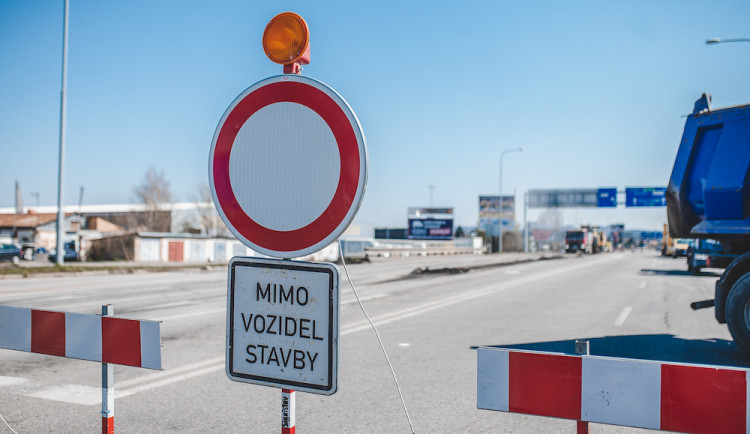 Nelichotivá bilance silnic v Olomouckém kraji: v havarijním stavu jsou dvě třetiny z nich