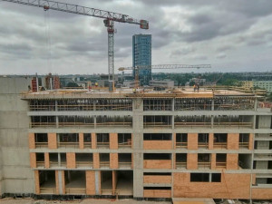 Bytová výstavba v Olomouckém kraji letos klesla o téměř čtyřicet procent. Loni se naopak zvýšila o třetinu