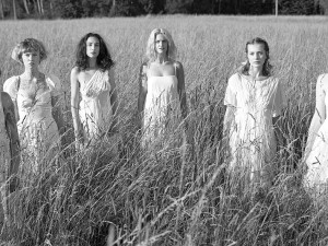 Akty v divoké přírodě Jeseníků. Olomoučtí tvůrci se zaměřili na přirozenou krásu i odraz duše