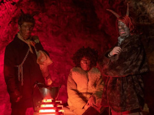 Mladečské jeskyně se letos poprvé promění v peklo s čerty. Rodiče dětí musí přinést seznam hříchů