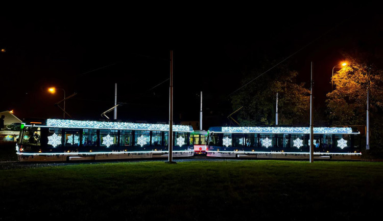 Olomoucká vánoční tramvaj typu EVO