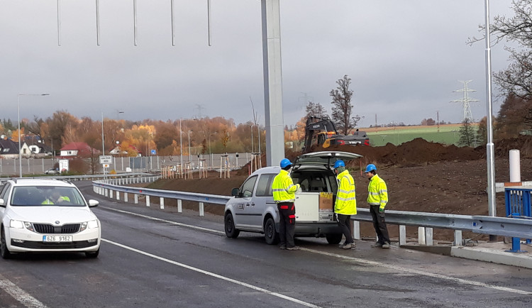 FOTO: Den D už je blízko. Na novém obchvatu Havlíčkova Brodu již brzy projedou první řidiči