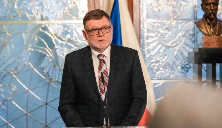 size3-17007673589739-139-stanjuruv-urad-vyhodnotil-ze-cesko-bude-brzy-pripravene-na-euro-presto-ho-doporucuje-odmitnout