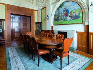 Budova prostějovské radnice s prvky secese a okázalými interiéry se stala národní kulturní památkou