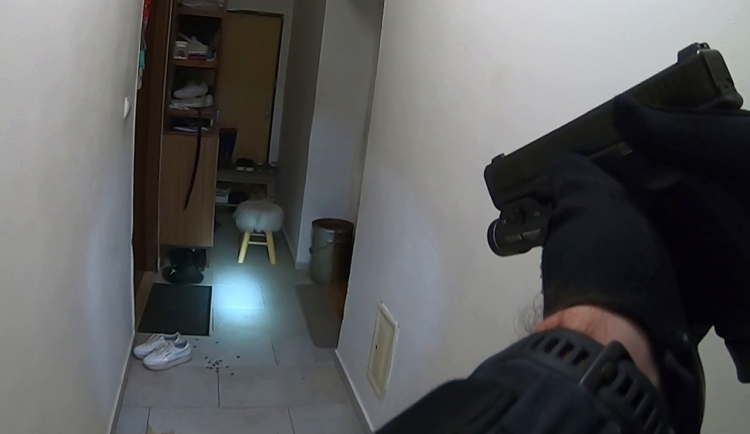 Razie na dva gangy dealerů a vařičů ze Šumperska. Recidivisté přešli na drogovou scénu