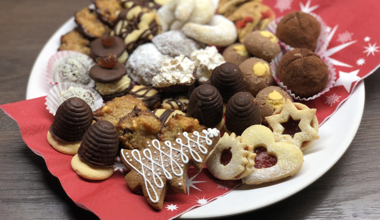 size3-1703273855329-152-anketa-domacnosti-voni-vanocnim-cukrovim-jeho-podoba-se-s-dobou-meni-jake-je-vase-nejoblibenejsi