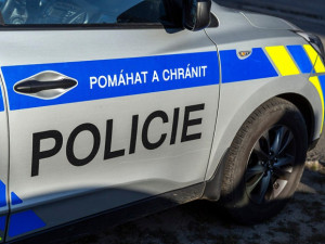 Policista, jehož zbraň v březnu vystřelila v mateřské školce v Přerově, dostal pouze napomenutí
