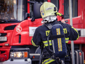 V prvních minutách Nového roku hasiči v Olomouckém kraji likvidovali několik drobných požárů