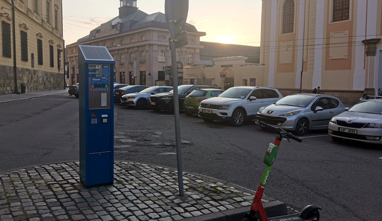 Parkovací revoluci v Olomouci zřejmě čeká odklad, město si nechává zpracovat odborné posouzení